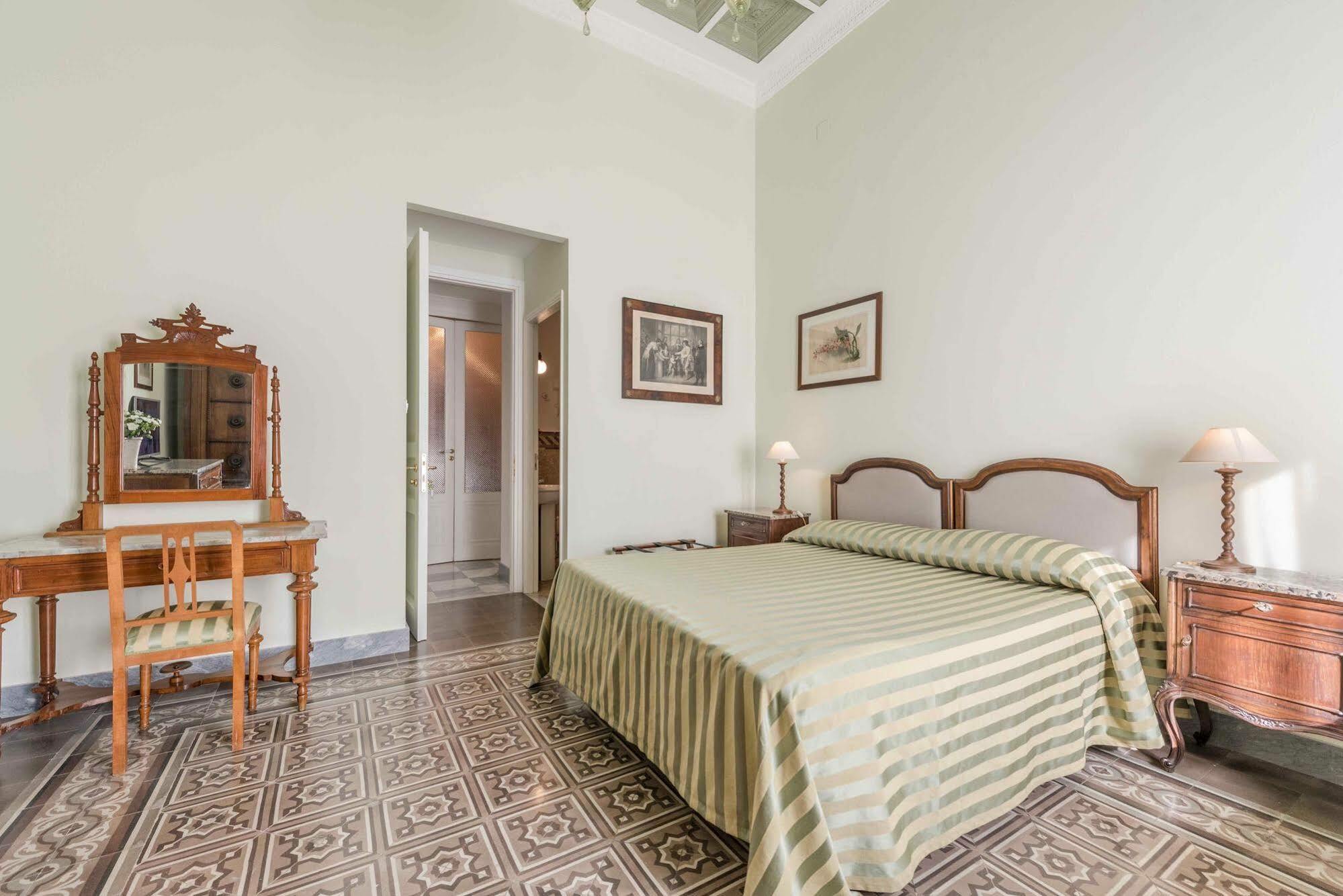Palazzo Benso Bed & Breakfast Palermo Dış mekan fotoğraf